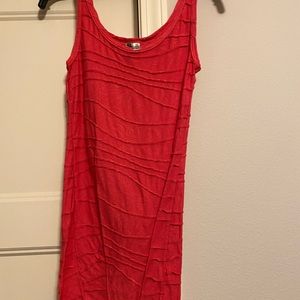 BKE tank top size small